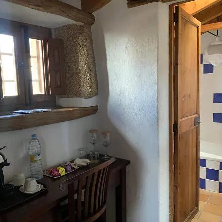 Rurales La Vertedera I * Villar de Ciervo