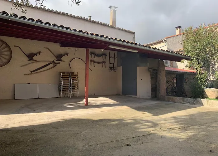 Rurales La Vertedera I 컨트리하우스 *