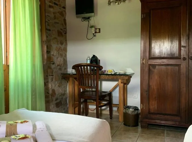 Rurales La Vertedera I 컨트리하우스 *